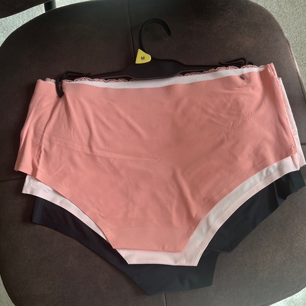 M, Prima Valentina, Lace Band Panty Set - Picture 3 of 4